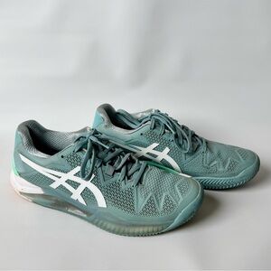 ASICS Women's Gel Resolution Tennis  Shoes. Size 9. EUC